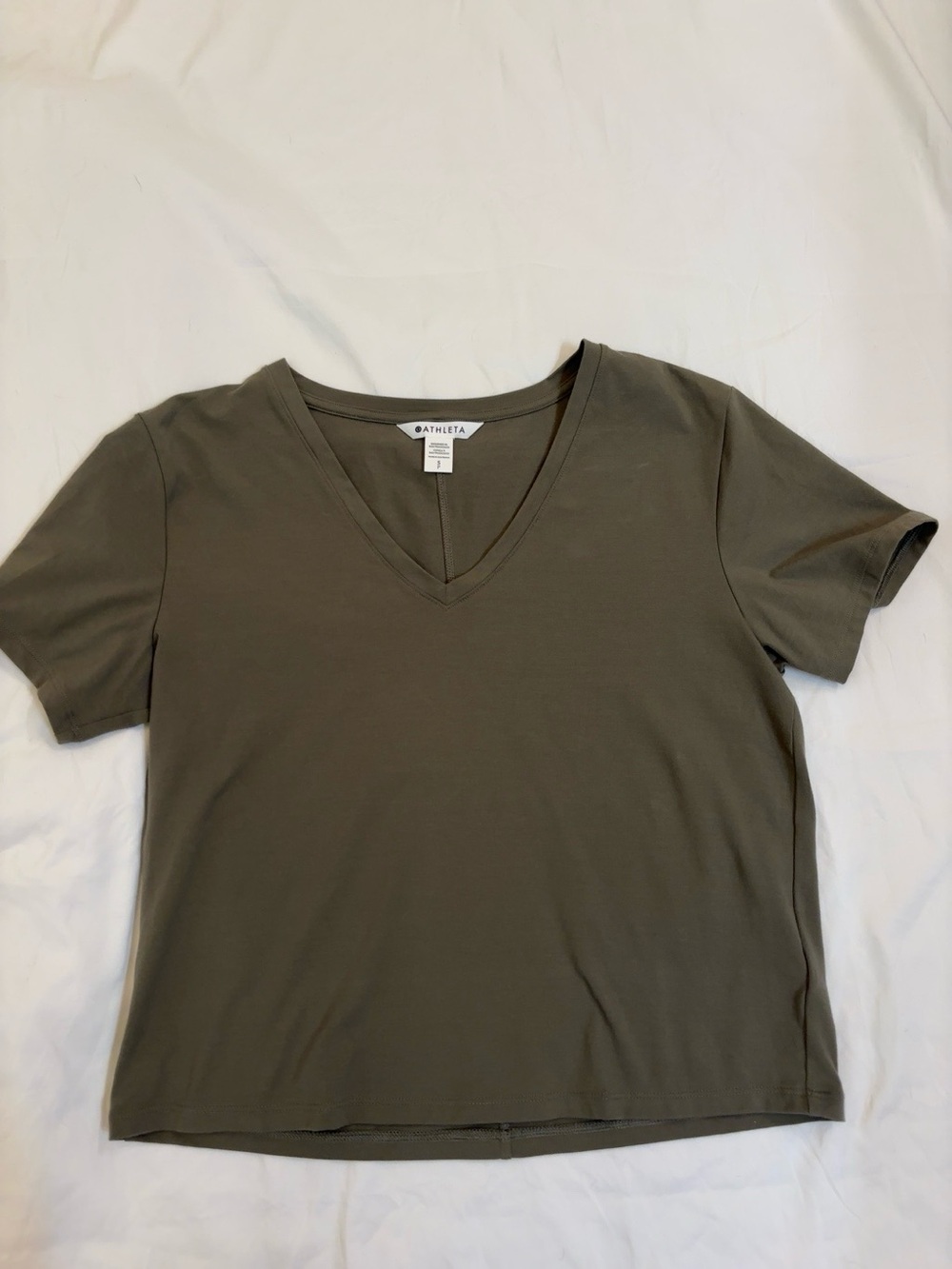 Athleta Essence V-Neck Tee Small Olive Green Short Sleeve Performance Top‎